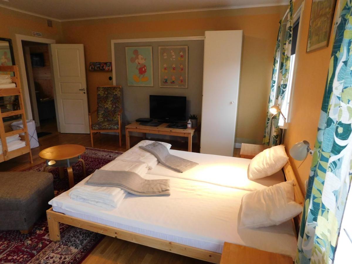 Solgarden Vandrarhem Hostal B&B Blackstad Εξωτερικό φωτογραφία