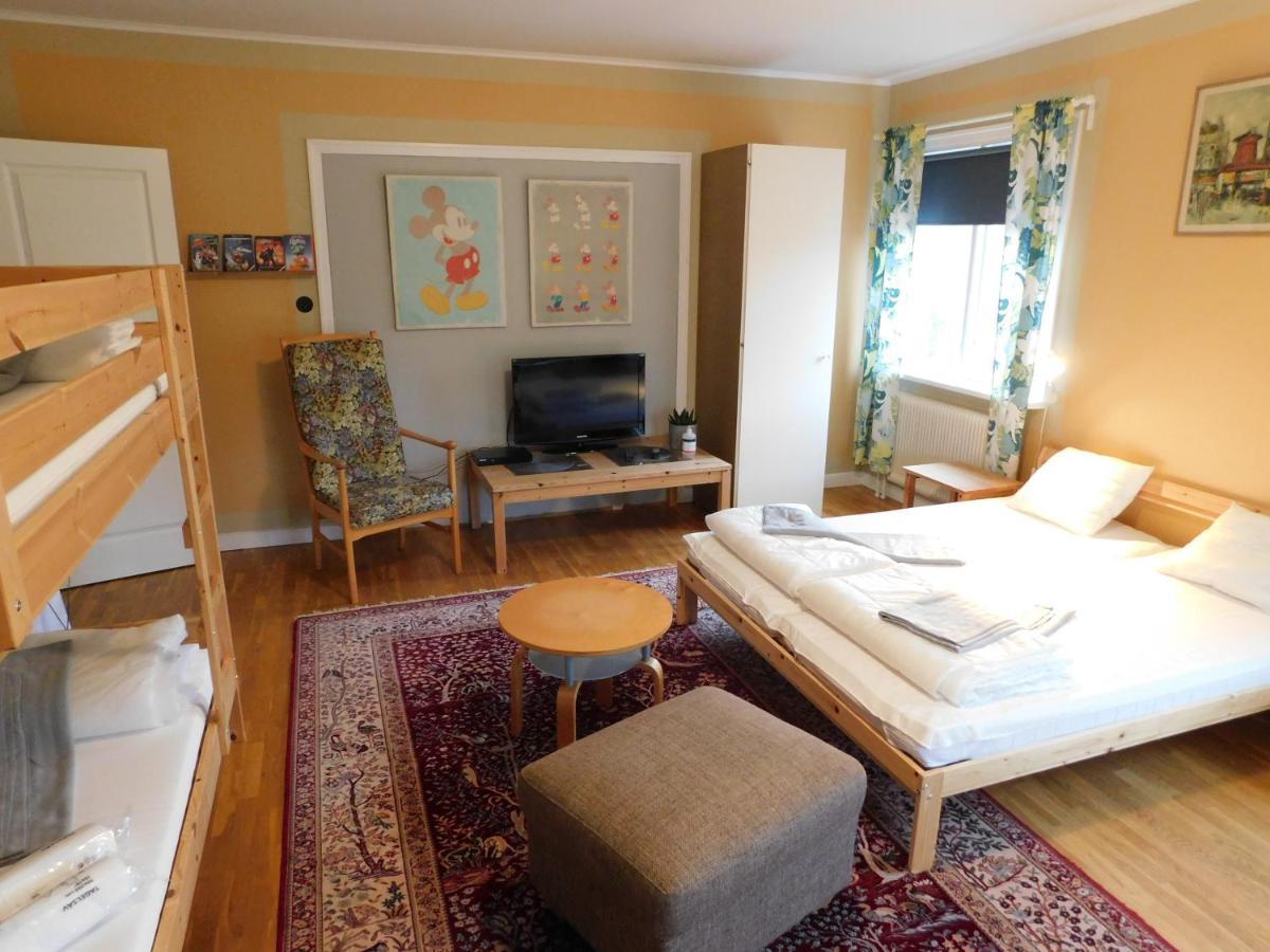 Solgarden Vandrarhem Hostal B&B Blackstad Εξωτερικό φωτογραφία