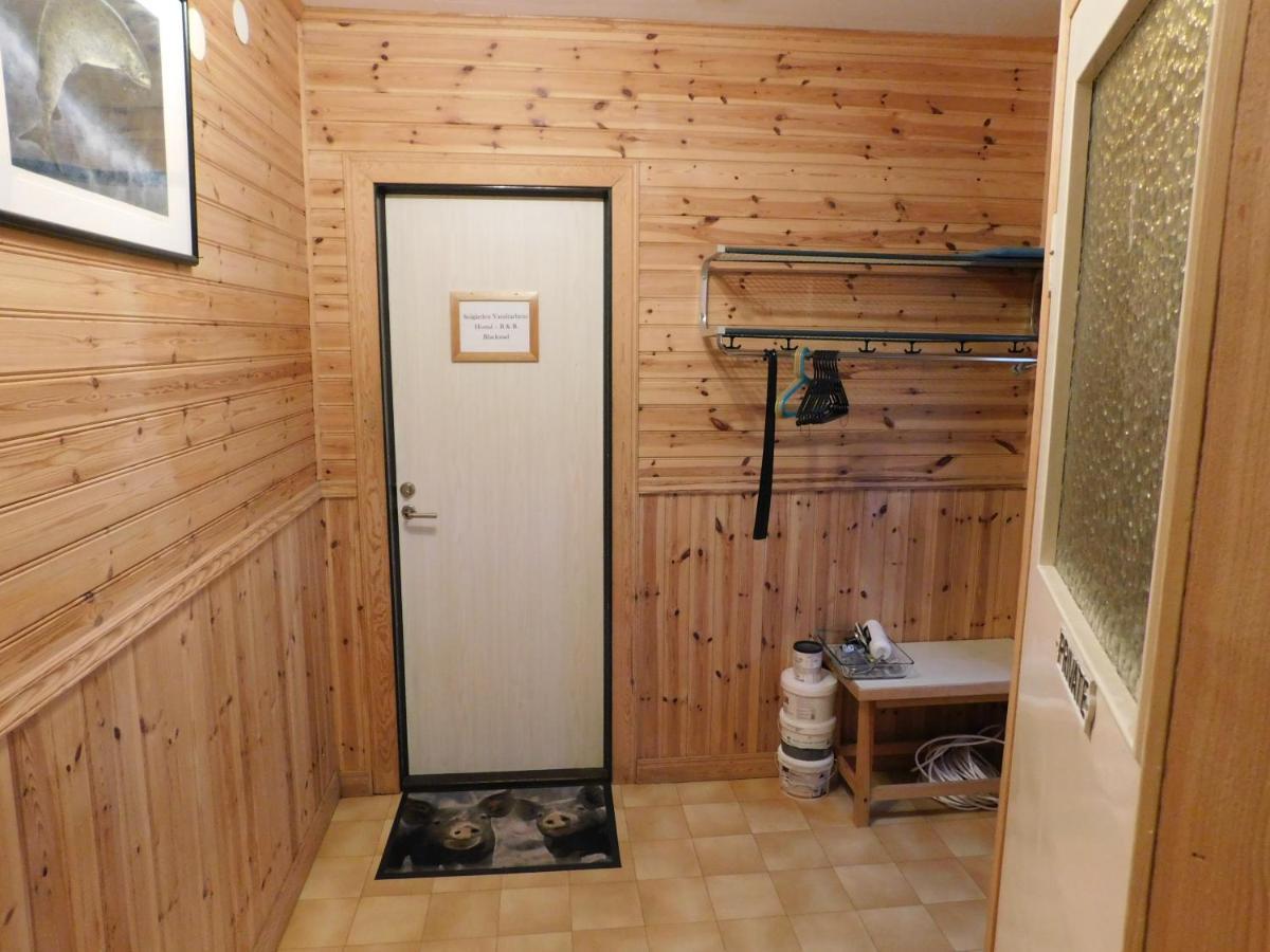 Solgarden Vandrarhem Hostal B&B Blackstad Εξωτερικό φωτογραφία